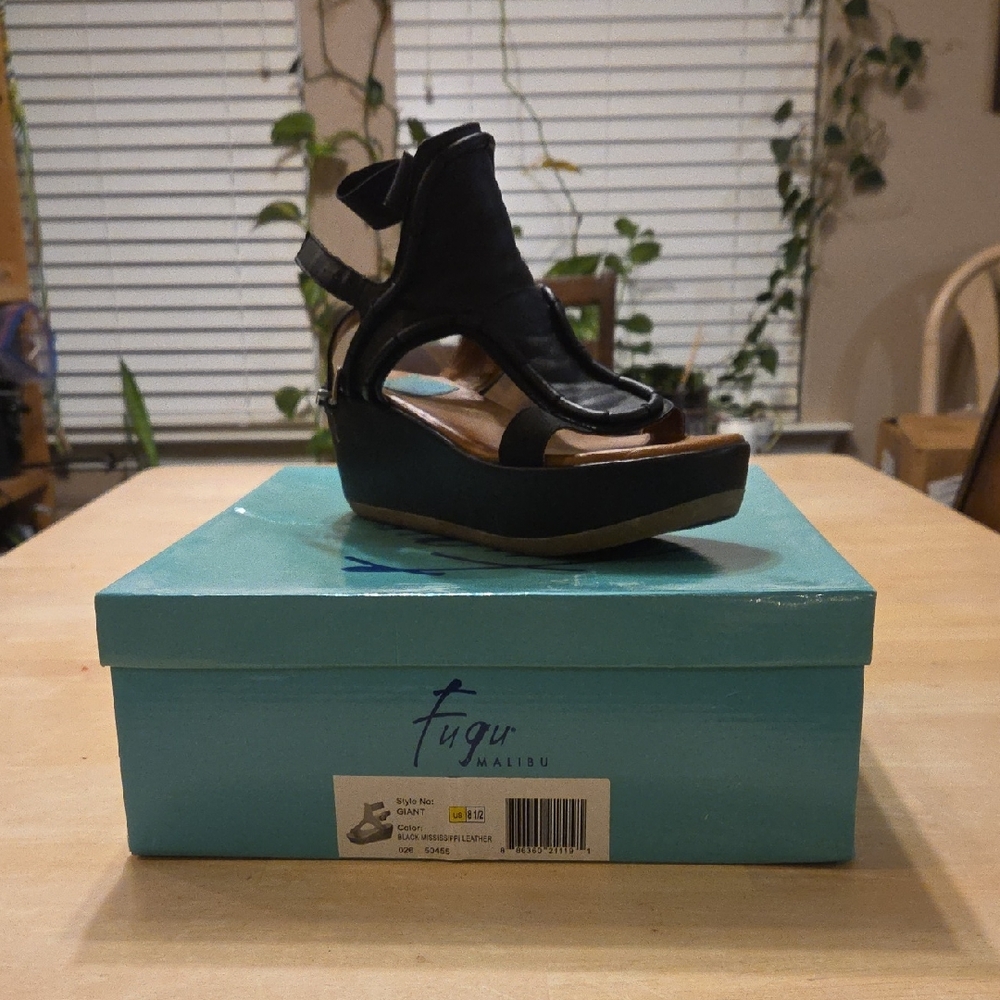 Malibu Black Wedge Sandals
